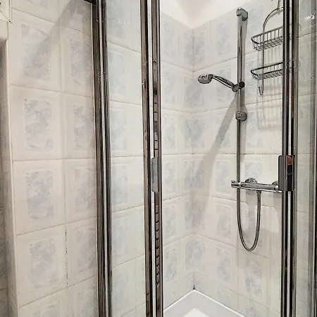Appartement Cannes, 2 Pièces, 4 Personnes - Fr-1-470-9 Cannes